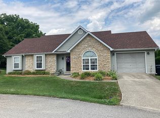 205 Horseshoe Ct, Frankfort, KY 40601