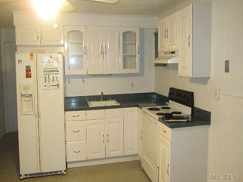 2nd image of 73 Cedar Rd