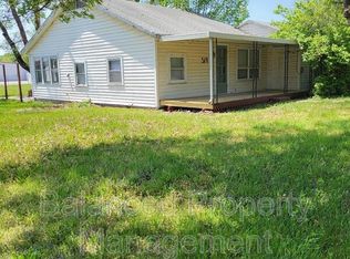 519 E Main St, Meriden, KS 66512