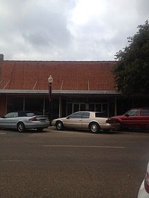 3rd image of 315 N Washington Ave