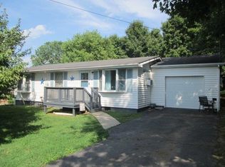 11 W Old Barn Rd, Luray, VA 22835