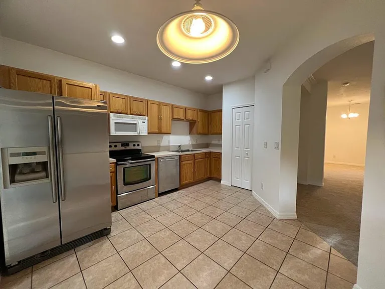 9634 Roundstone Cir — Photo 9