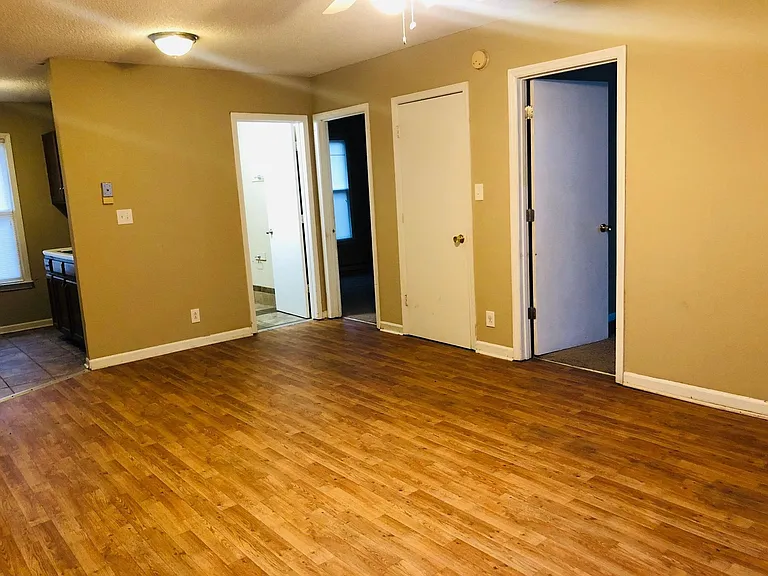 506 B St #3 — Photo 7