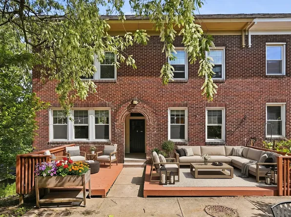 5871 Shady Forbes Ter, Pittsburgh, PA 15217