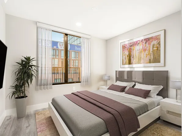 26-19 2nd Street image 2 of 8