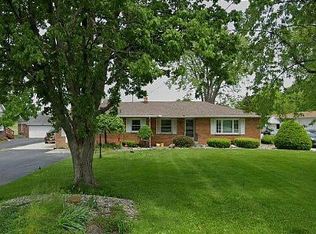 6537 Seaman Rd, Oregon, OH 43616