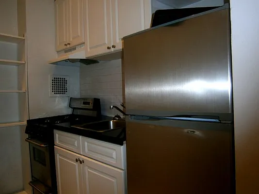 Rented by Prince Real Estate Associates LLC | media 57