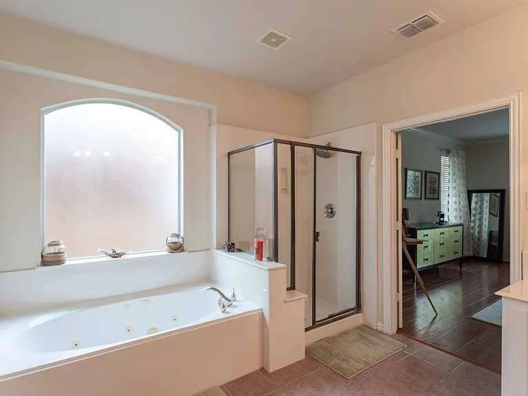 4420 Orchard Gate Dr — Photo 20