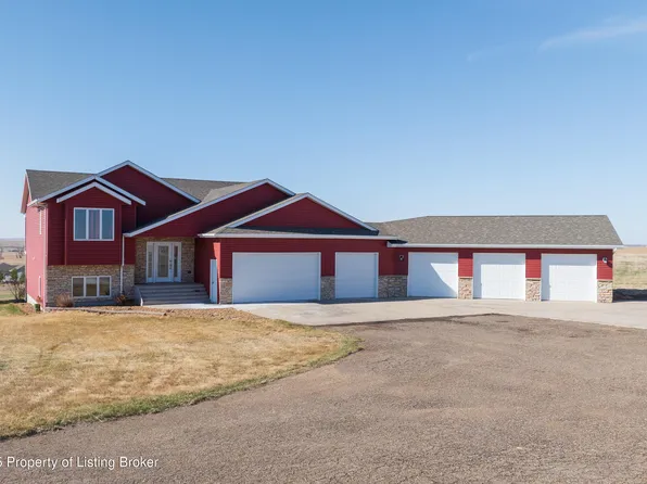 3577 106t Ave SW, Dickinson, ND 58601