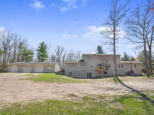 9078 N Ferris Ave, Bitely, MI 49309