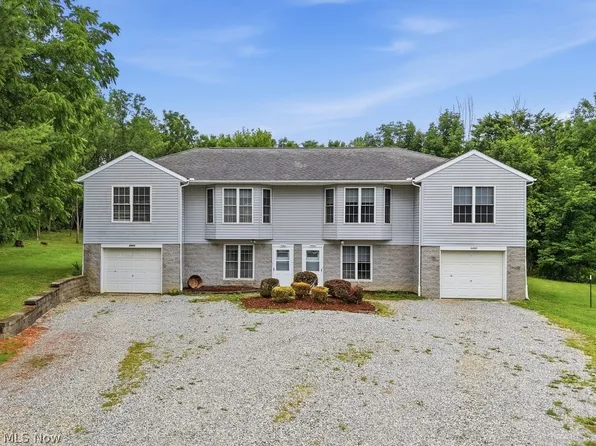 5400 & 5402 Paddy Ct, Barberton, OH 44203