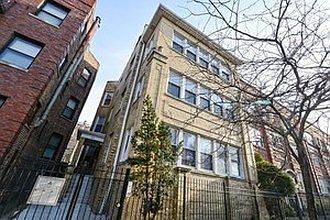1st image of 823 W Lawrence Ave #3