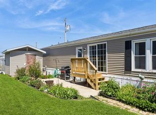 104 S R Ave LOT 25, Vinton, IA 52349