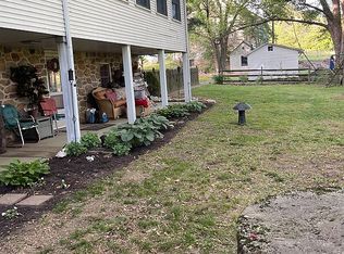 6305 Glenville Rd, Glen Rock, PA 17327