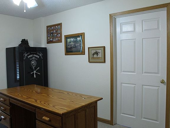 4th image of 3806 Panther Ln
