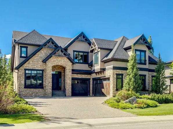 305 N Spyglass Way, Rocky View County, AB T3L 0C9