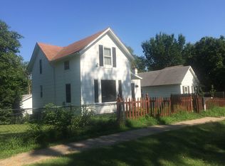 1411 6th Ave, Leavenworth, KS 66048