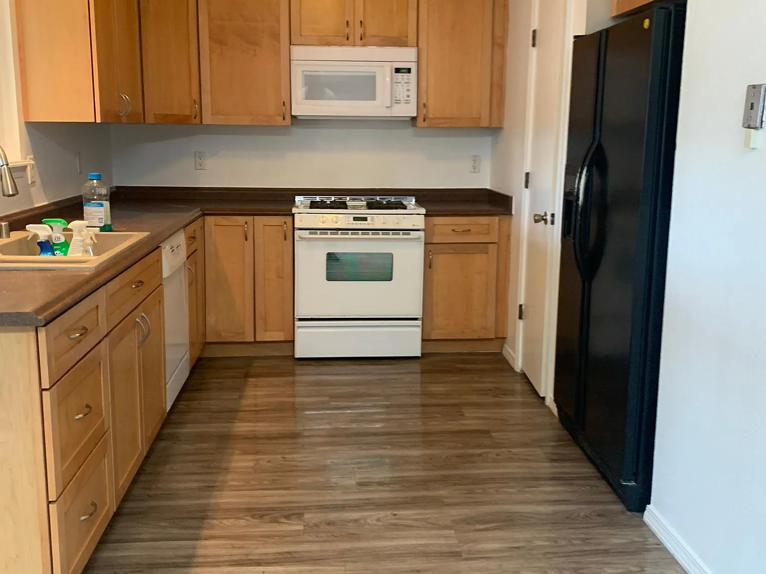 6336 Mendius Ave NE — Photo 4