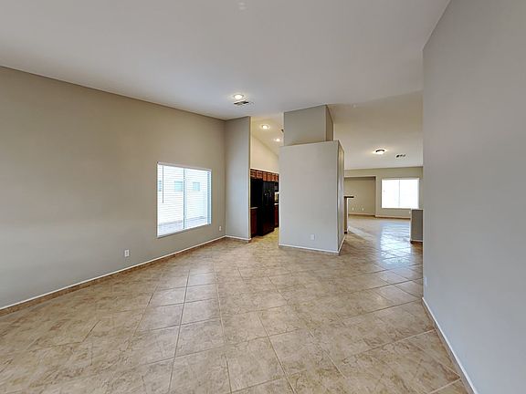 3rd image of 4709 Gleaming Meadows St
