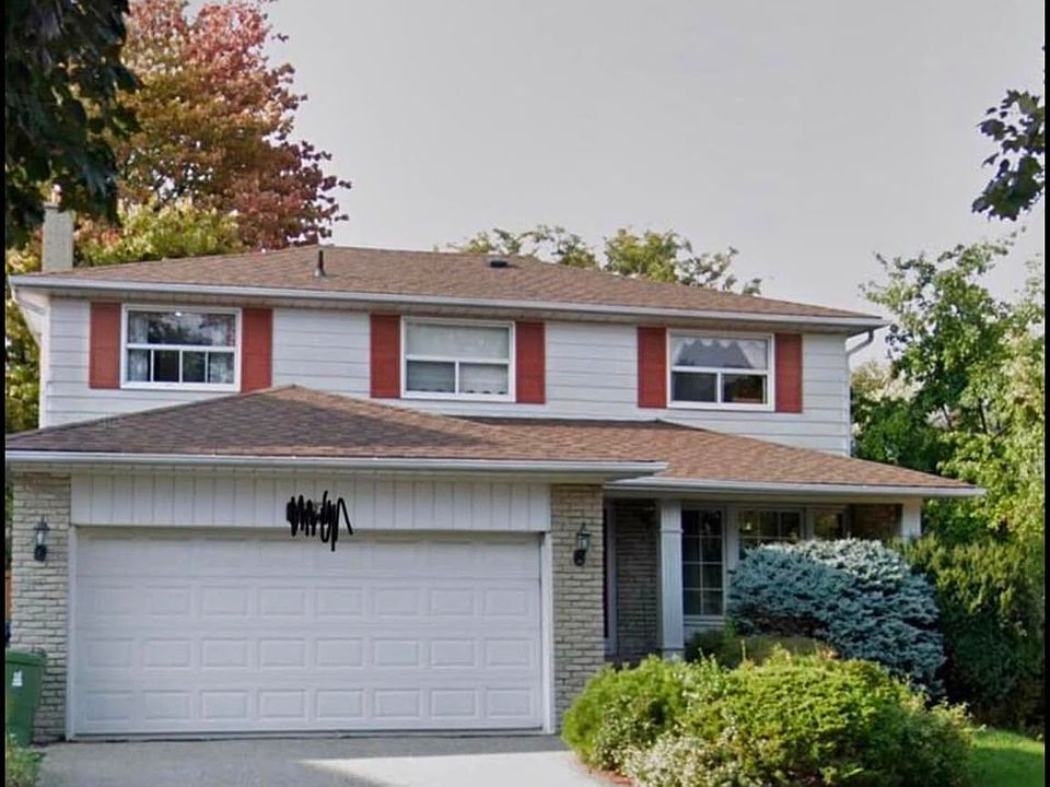 1st image of 105 Whitehorn Cres