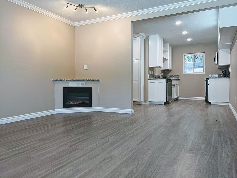 1st image of 253 S Pima Ave #19