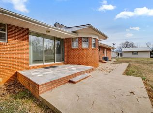 1946 Buckingham Rd, Greeneville, TN 37743