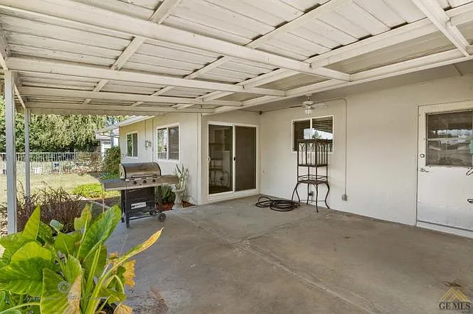 701 Cherry Hills Dr — Photo 20