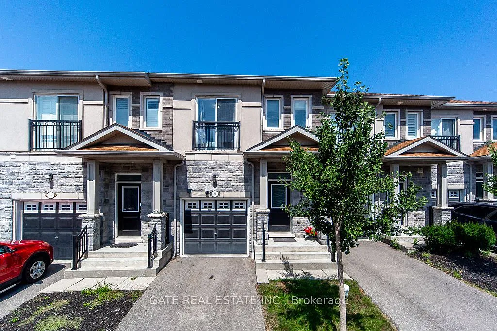 3 bed, $3,000 — Photo 1