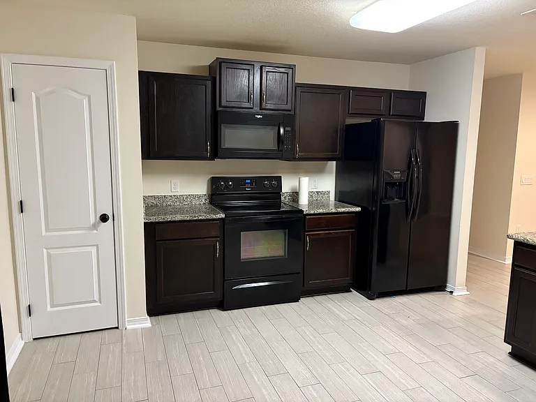 477 Evening Falls Dr — Photo 17