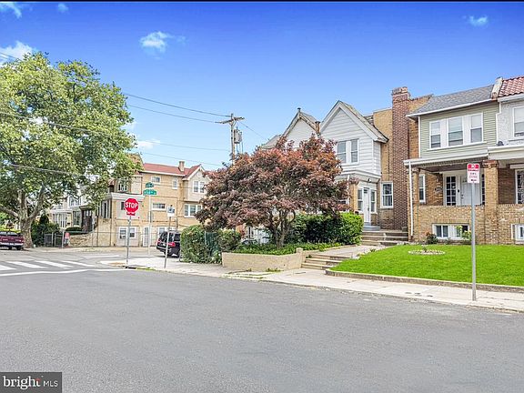 4th image of 5802 Malvern Ave