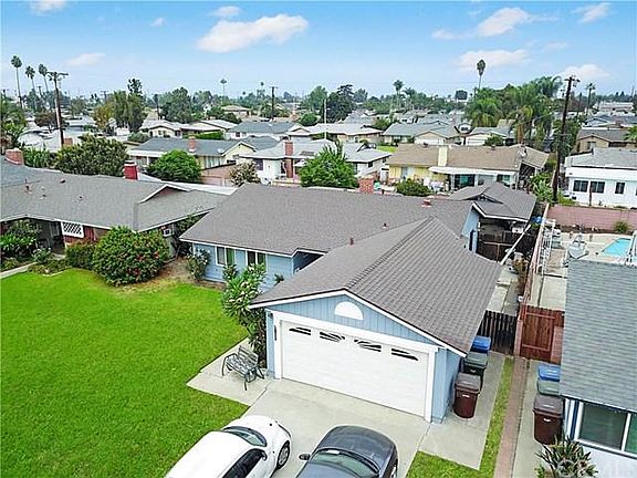 2nd image of 13933 Janetdale St