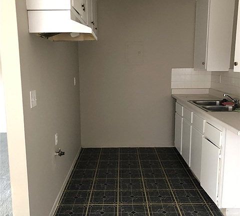 2nd image of 3414 Butterfield Ave