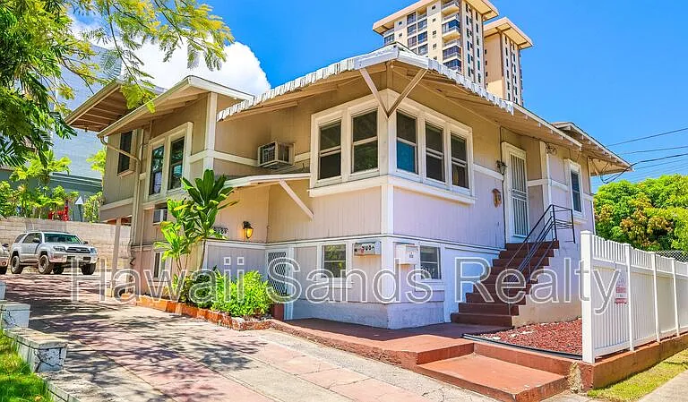 908 Kinau St #908A — Photo 1