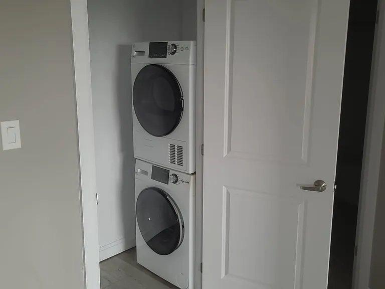 1 Humber Ct — Photo 7