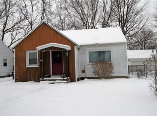 287 Tarrington Rd, Irondequoit, NY 14609