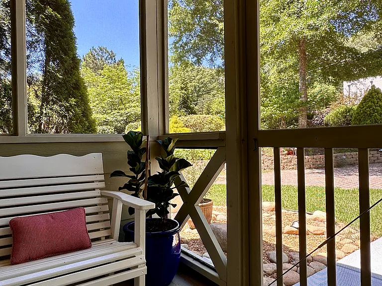 5814 Crooked Creek Rd — Photo 32