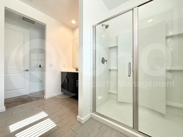 17679 W Pinnacle Vista Dr — Photo 13
