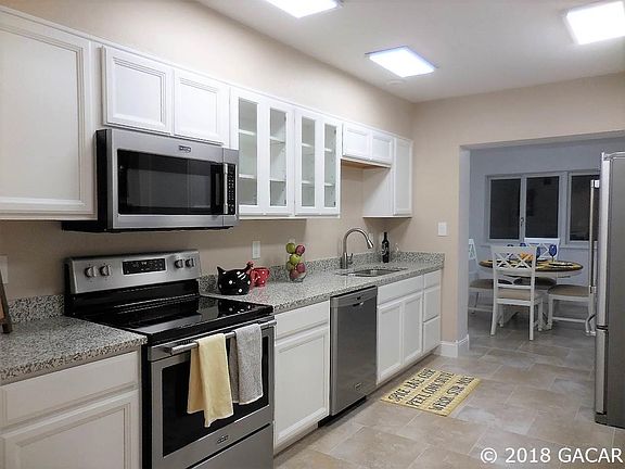3rd image of 501 NW 28th Ave