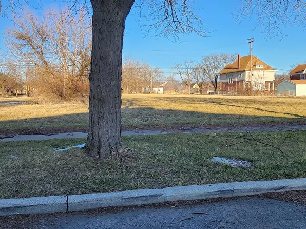 5122 Wabash St, Detroit, MI 48208