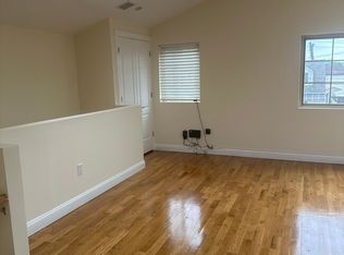 25740 147th Dr FLOOR 2, Rosedale, NY 11422