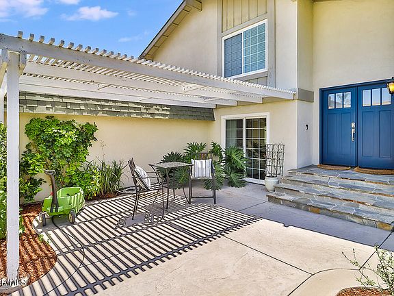 2nd image of 2099 Glenbrook Ave