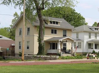 604 E 15th St, Alton, IL 62002