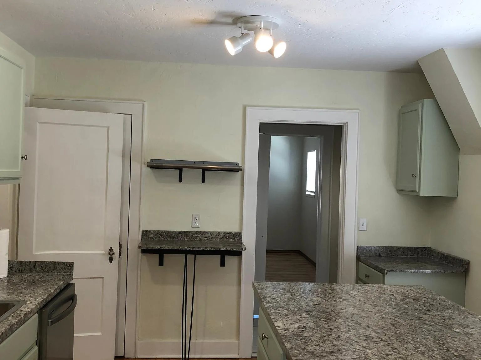 2740 NW 22nd St — Photo 3