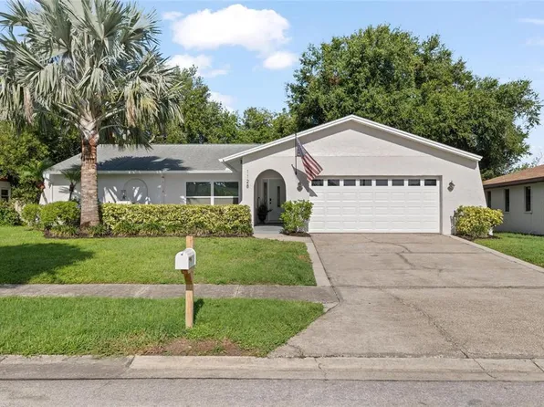 1128 Forbes Trce, Tarpon Springs, FL 34689