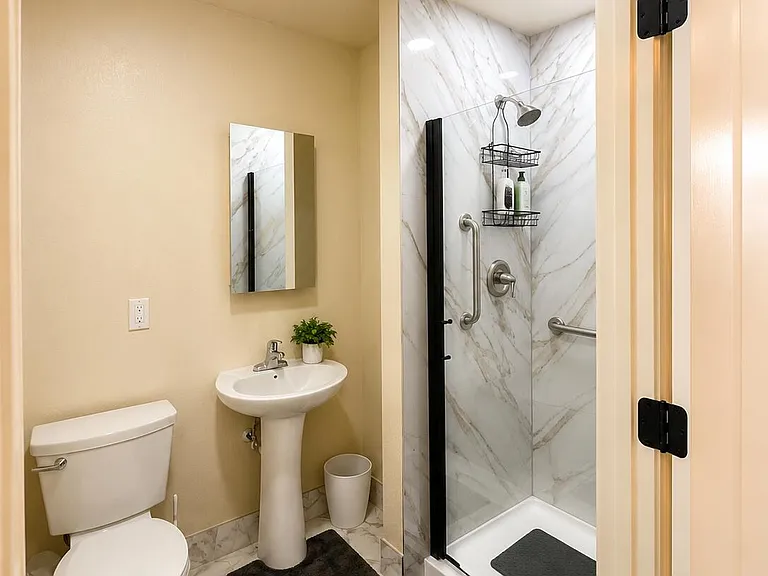 5435 NW 17th Ct — Photo 9