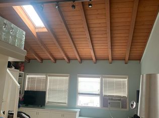 121 31st St #B, Manhattan Beach, CA 90266