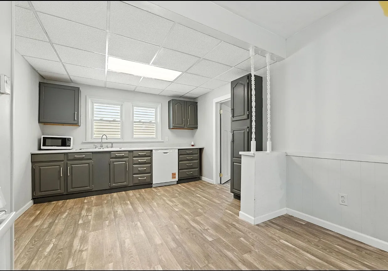 124 Taylor St — Photo 3