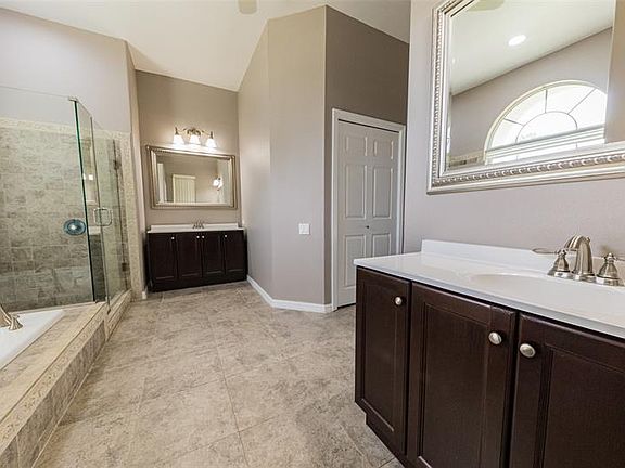 5th image of 3153 Beauchamp Ct