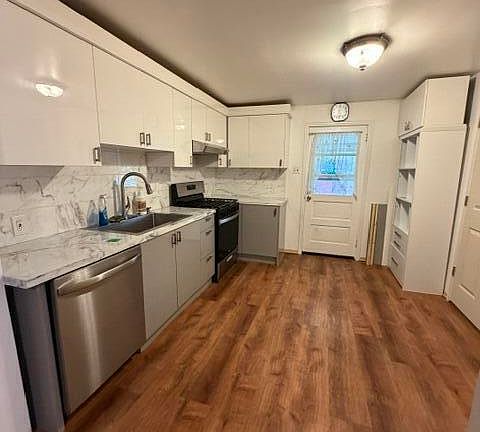 4th image of 23 Oliver St