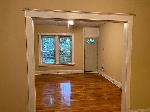 1st image of 2131 Maury Ave #1
